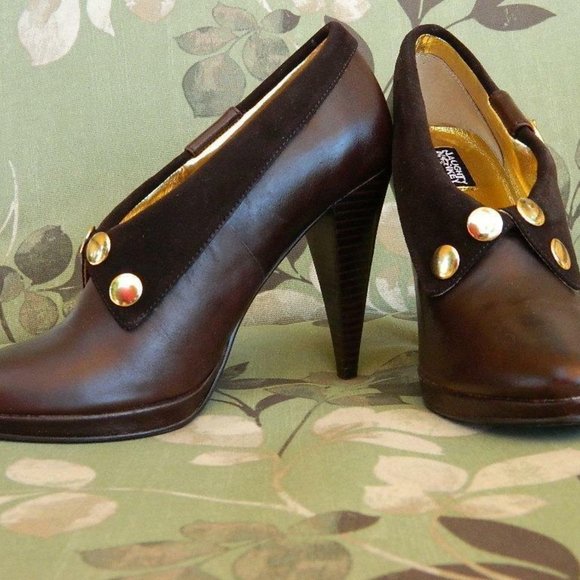Naughty Monkey Brown Leather Shoe Boots w/Studs ,Size 7 w/box , EUC - Picture 2 of 14